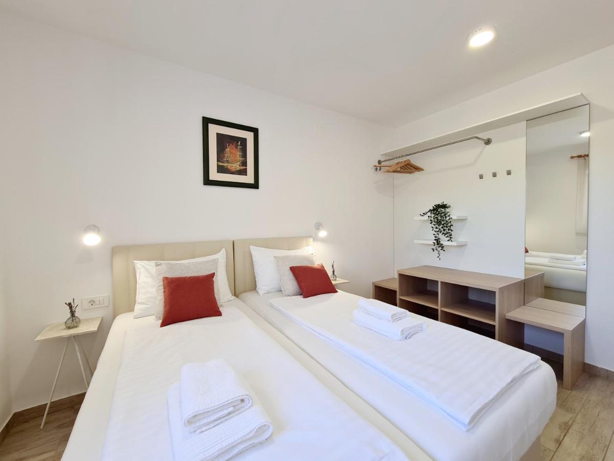 Orkula Apartments Pašman Εξωτερικό φωτογραφία